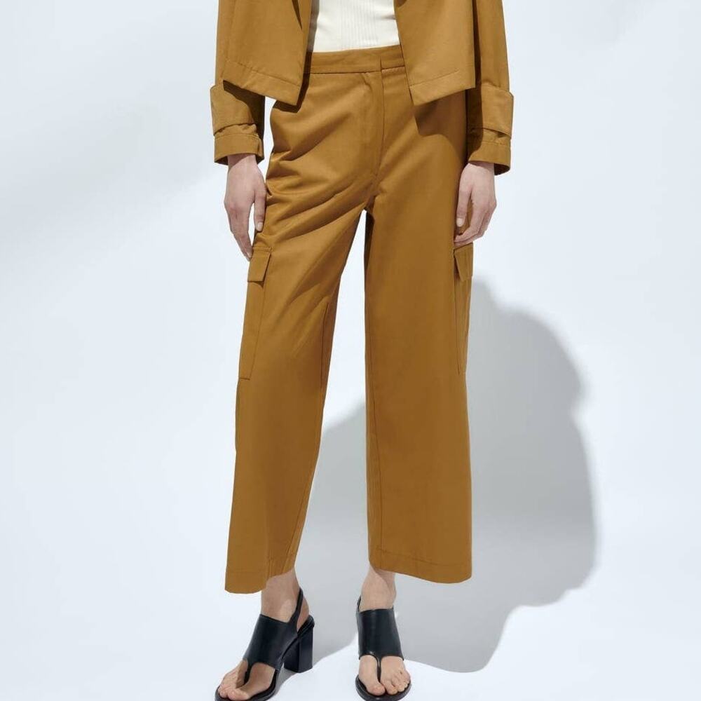 Zara High Waisted Straight Leg Cargo Pants in Toffee